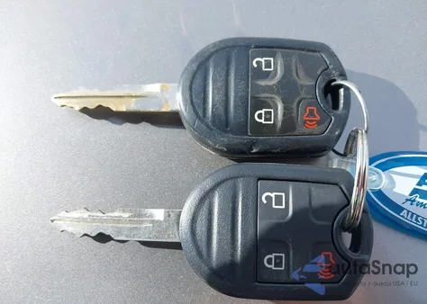 2014 Ford F-250 Xl z USA, uszkodzony, nr VIN 1FT7X2AT5EEB06842